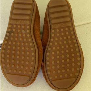 Minnetonka Shoes - Minnetonka moccasins Minnetonka Shoes - Minnetonka moccasins